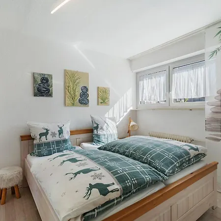 Ferienwohnungen Schoenwald Apartment